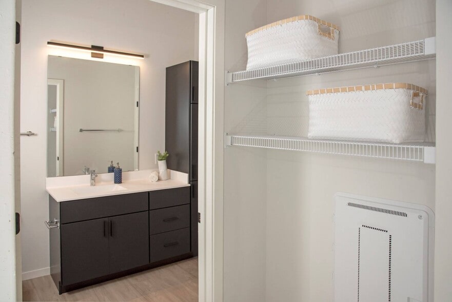 More Photos Of 1020 3rd St N, Minneapolis Apartments For Sale