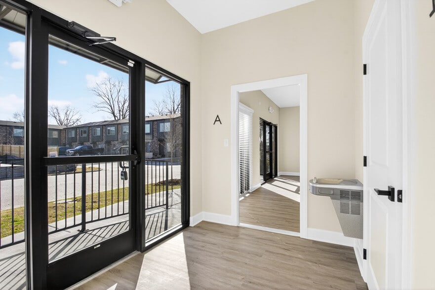 More Photos Of 808 Olive St, North Little Rock Office For Lease