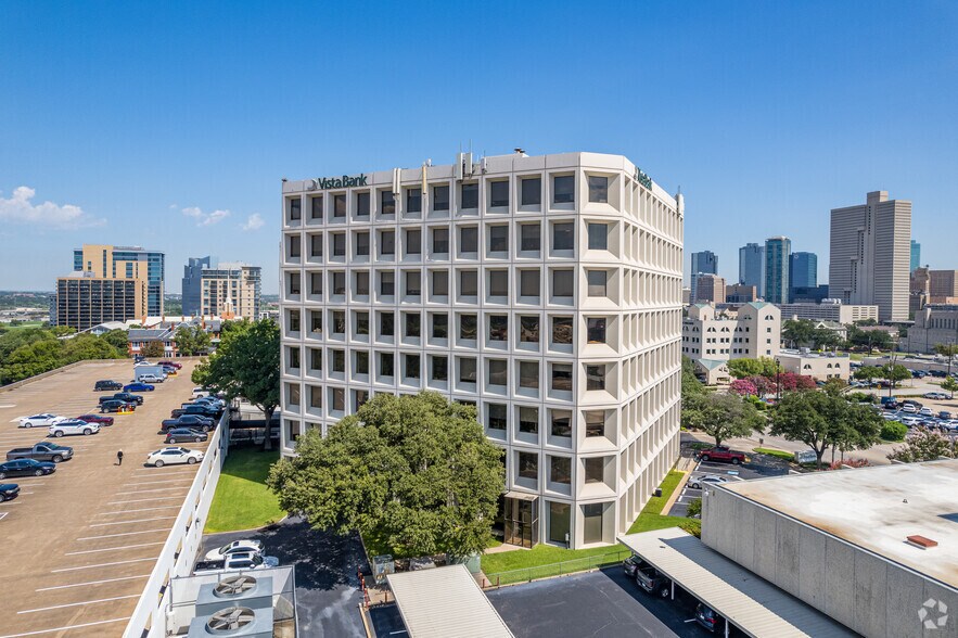 More Photos Of 1300 Summit Ave, Fort Worth Office For Lease