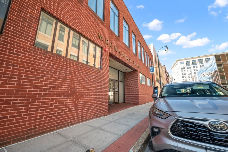 More Photos Of 19-29 Mechanic St, Worcester Office For Sale