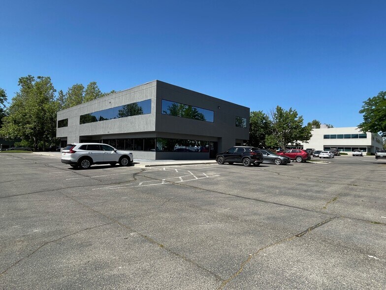More Photos Of 677 Quality Dr, American Fork Office For Lease
