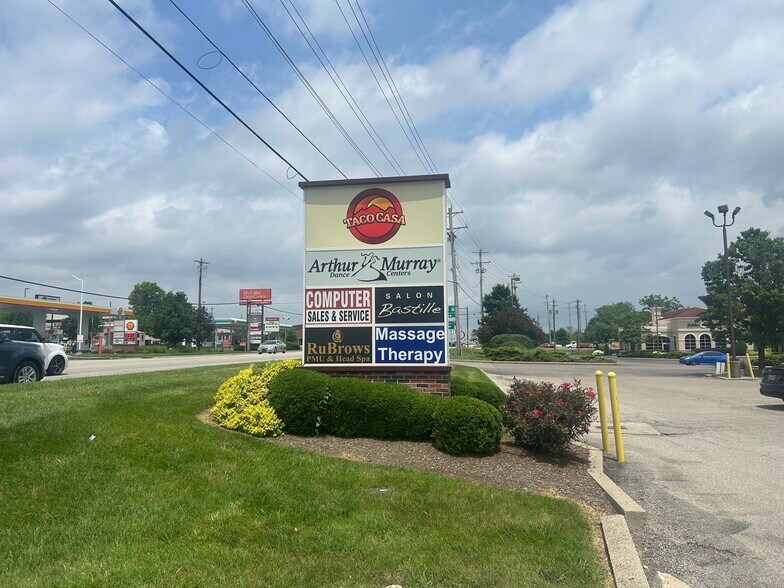 More Photos Of 10792 Montgomery Rd, Montgomery Freestanding For Lease