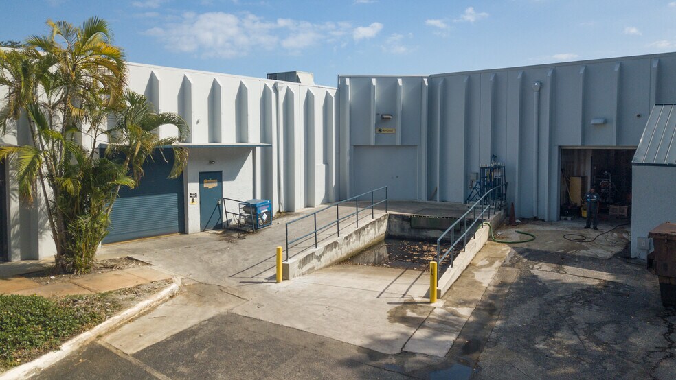 More Photos Of 2099-2101 W Atlantic Blvd, Pompano Beach Unknown For Lease