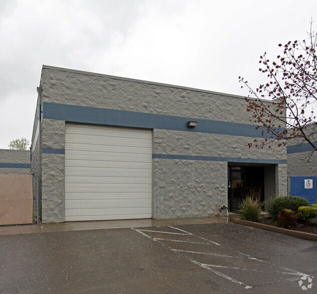 Primary Photo Of 3173 Fitzgerald Rd, Rancho Cordova Warehouse For Lease