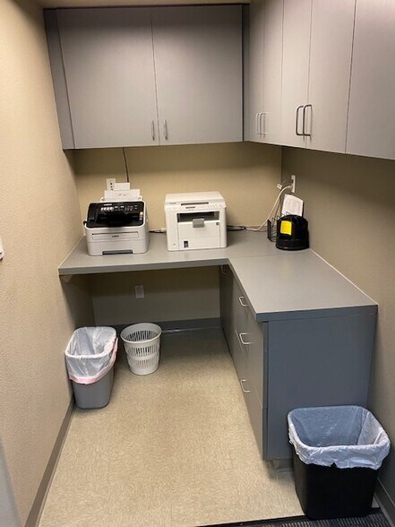 More Photos Of 3351 M St, Merced Medical For Lease