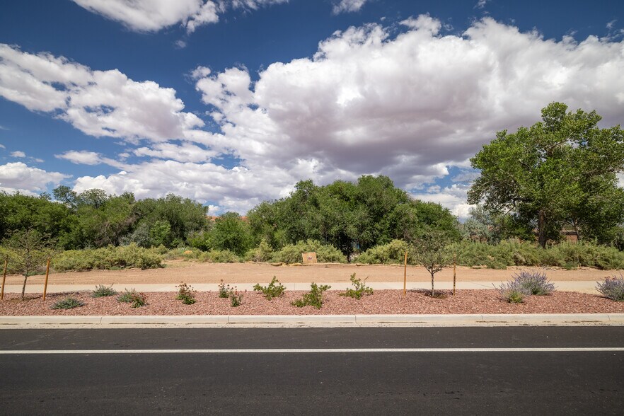 More Photos Of 545 Kane Creek Blvd, Moab Land For Sale