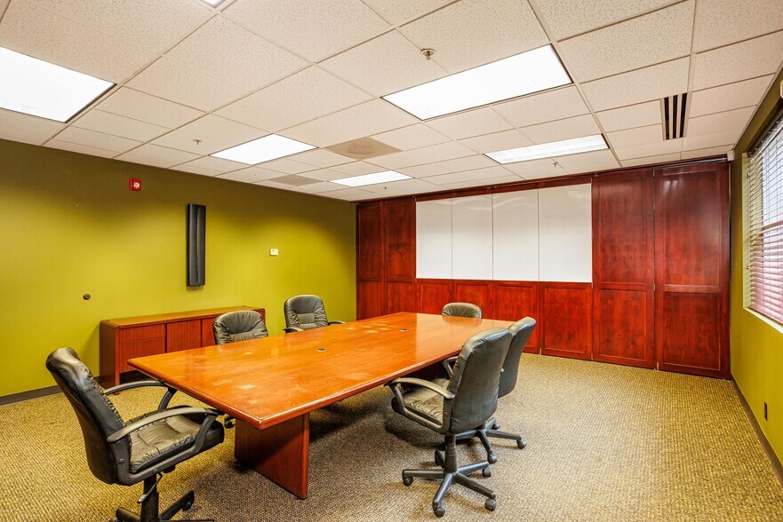 More Photos Of 14300 SE First St, Vancouver Office For Lease