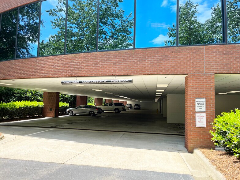 More Photos Of 700 Spring Forest Rd, Raleigh Office For Lease