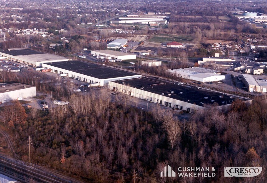 Primary Photo Of 200-250 Sheldon Rd, Berea Manufacturing For Lease