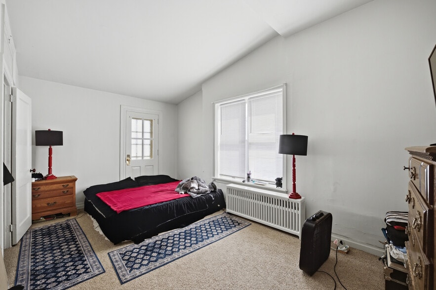 More Photos Of , Kutztown Unknown For Sale