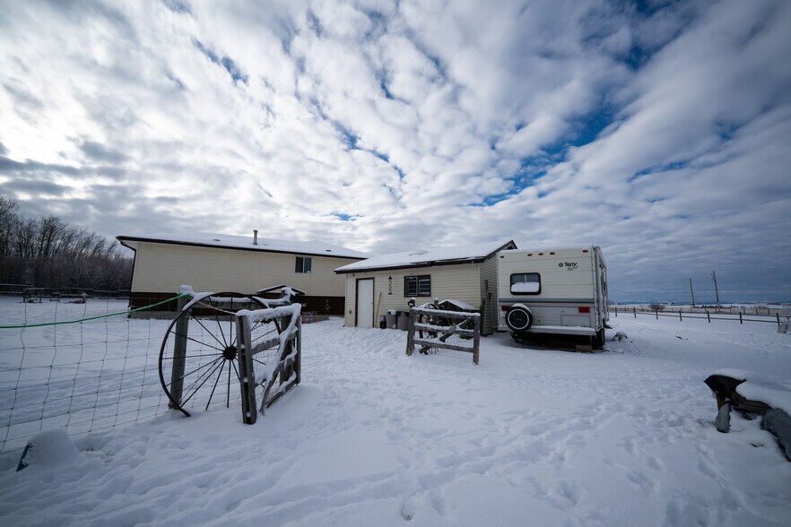 More Photos Of 378052 16 W st, Aldersyde Land For Sale