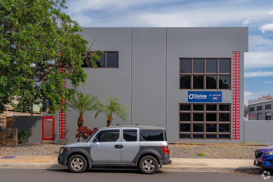 More Photos Of 1026 Lauia St, Kapolei Warehouse For Lease