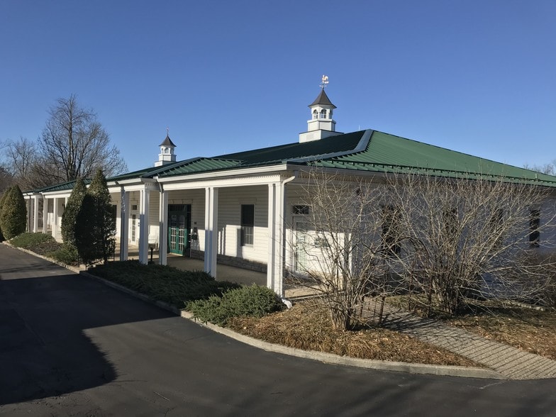 More Photos Of 12921 W US Highway 42, Prospect Medical For Lease