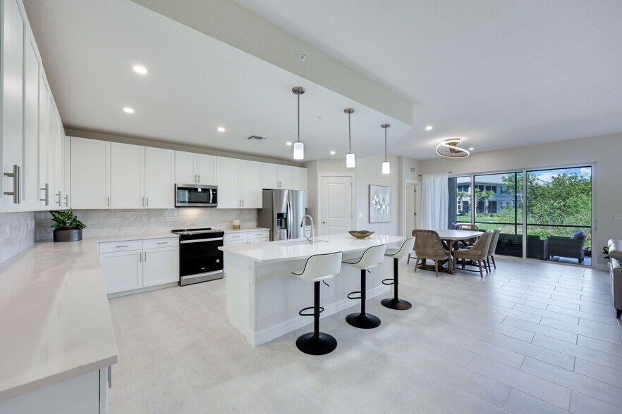 More Photos Of 273 Indies Dr E, Naples Apartments For Sale