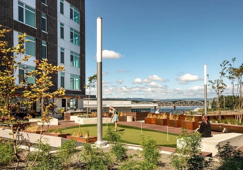More Photos Of 700 Waterfront Way, Vancouver Apartments For Lease