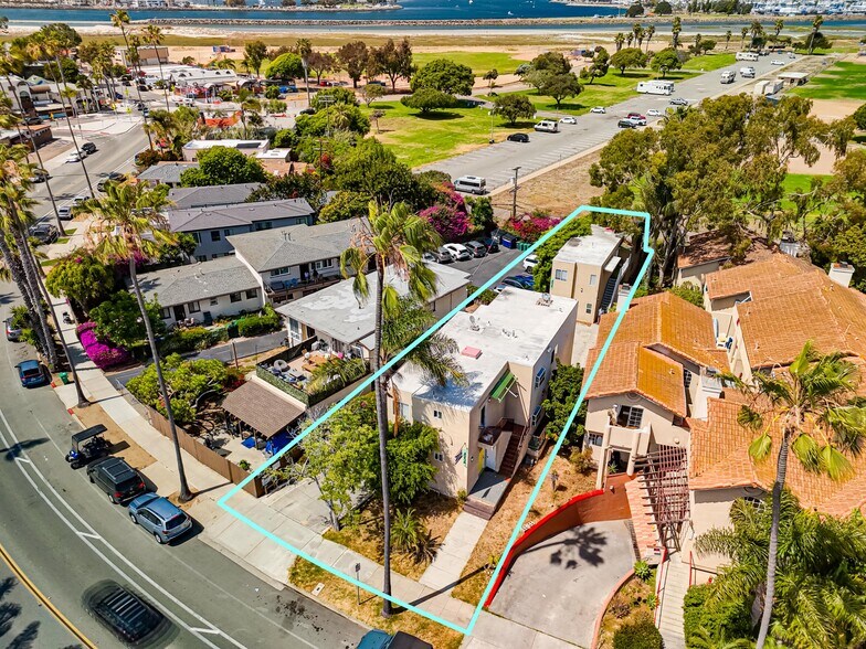More Photos Of 4934-4936 W Point Loma Blvd, San Diego Apartments For Sale