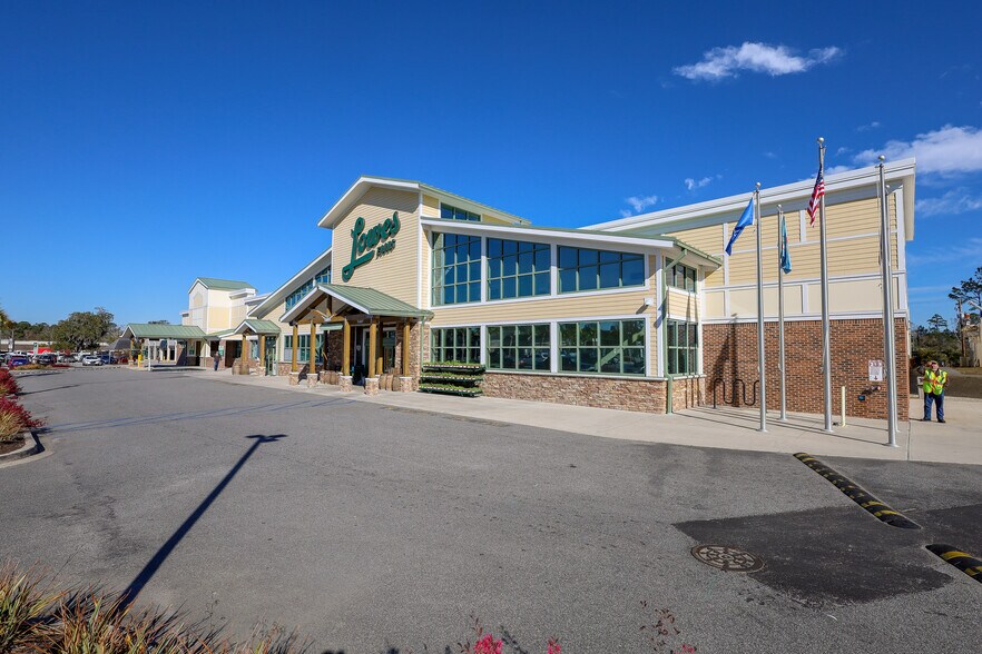 Primary Photo Of Dorchester @ NEC Dorchester & Trolley Rds., Summerville Unknown For Lease