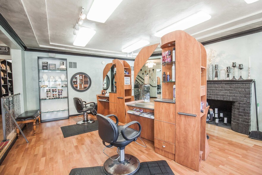 More Photos Of 3449 Mission Ave, Carmichael Office Residential For Sale