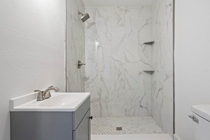 More Photos Of 1904 Central Ave, Augusta Apartments For Sale