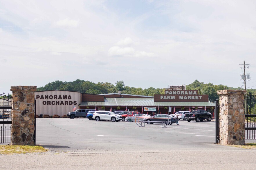 More Photos Of 63 Talona Spur Rd, Ellijay Freestanding For Sale