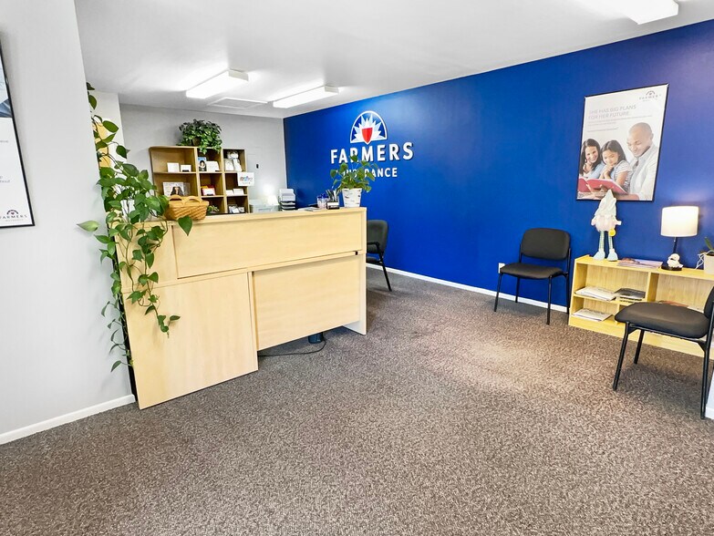 More Photos Of 30 W 1st St, Cortez Office Residential For Sale