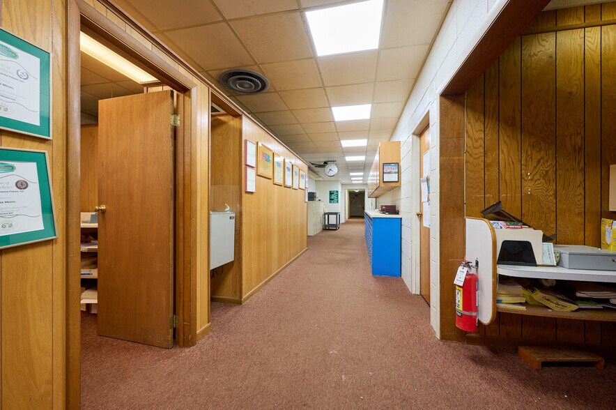 More Photos Of 352 Center St, Caledonia Manufacturing For Sale