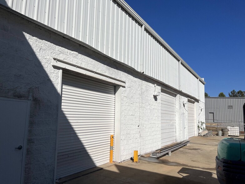 More Photos Of 1420 Redi Rd, Cumming Warehouse For Lease