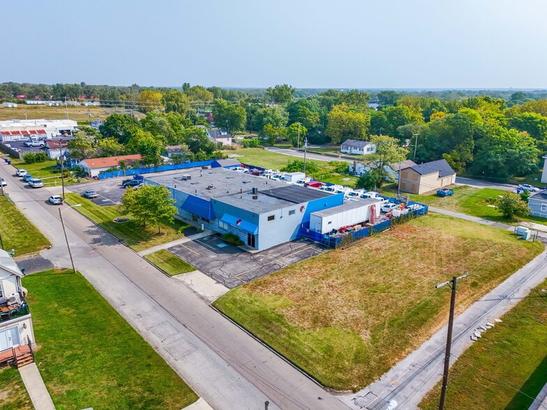 More Photos Of 820-840 Mansfield Ave, Columbus Flex For Sale