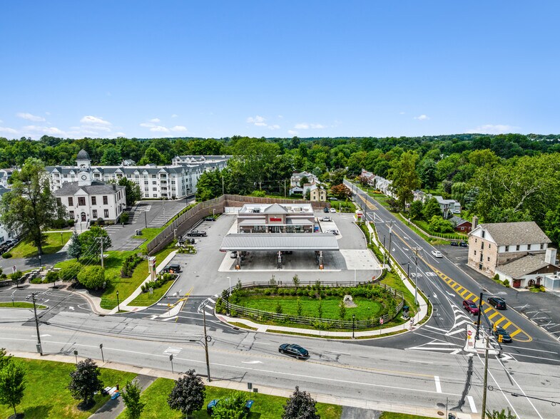 More Photos Of 412 S York Rd, Hatboro Convenience Store For Sale