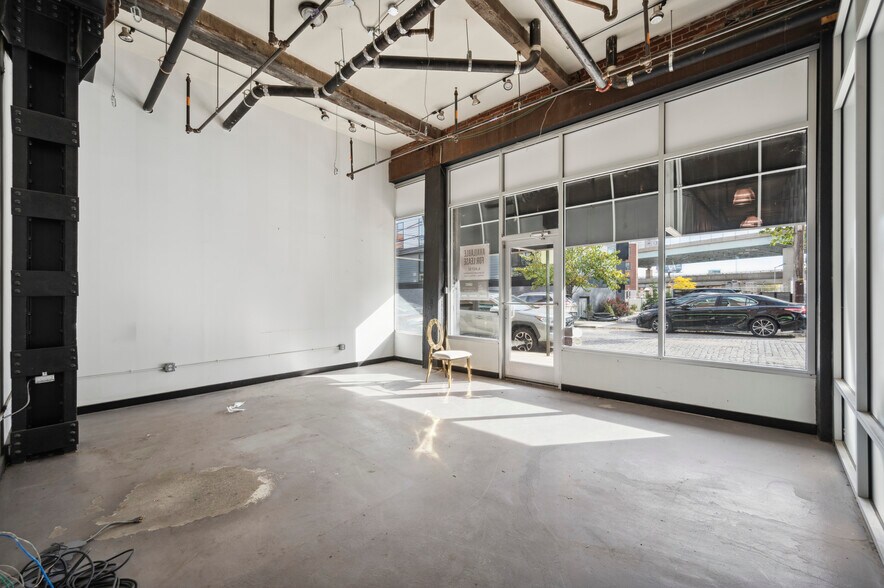 More Photos Of 1016 New Market St, Philadelphia Apartments For Lease