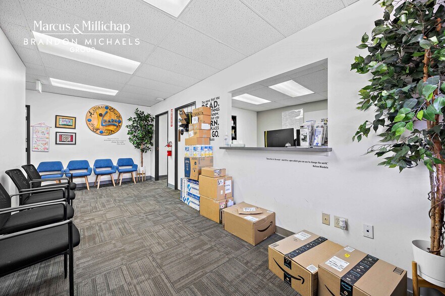 More Photos Of 7200-7202 Greenleaf Ave, Whittier Office For Sale