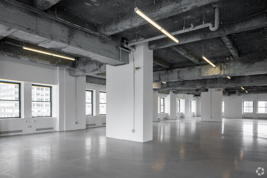 Photo of 32nd Floor Ste 3200