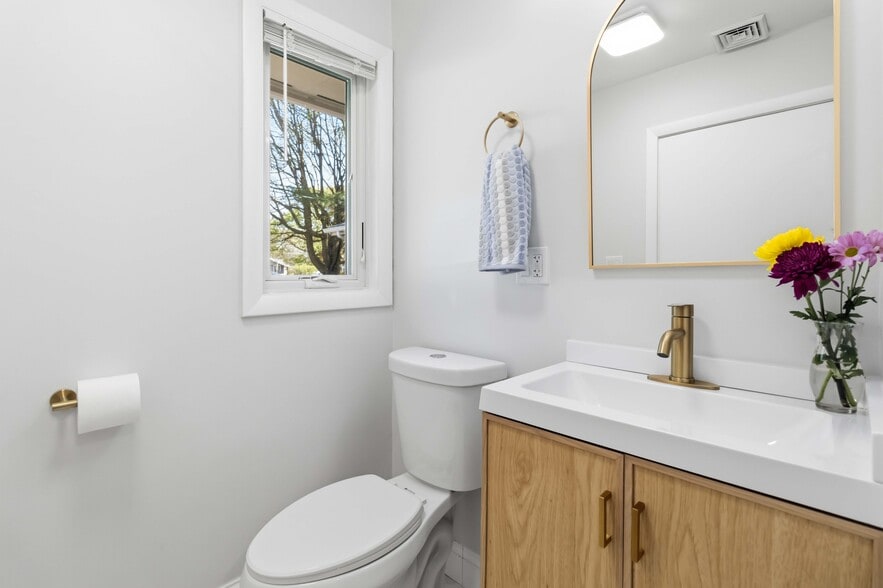More Photos Of 43 Orient St, Worcester Multifamily For Sale