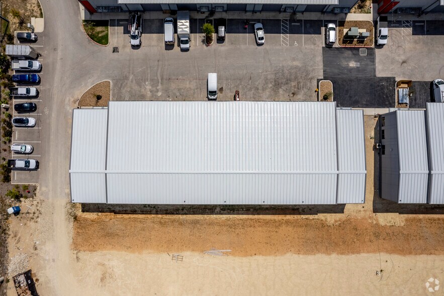 More Photos Of 7637 FM 3009, Schertz Light Distribution For Sale