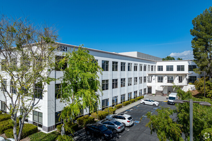 Primary Photo Of 8521 Fallbrook Ave, West Hills Office For Lease