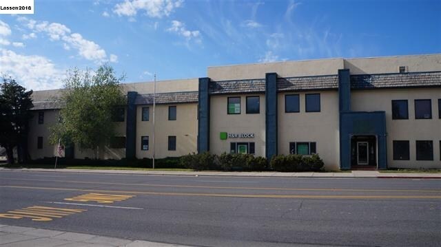 More Photos Of 55 S Sacramento St, Susanville Flex For Sale