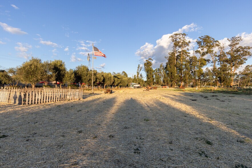 More Photos Of 3106 Golden Gate Dr, Napa Flex For Sale