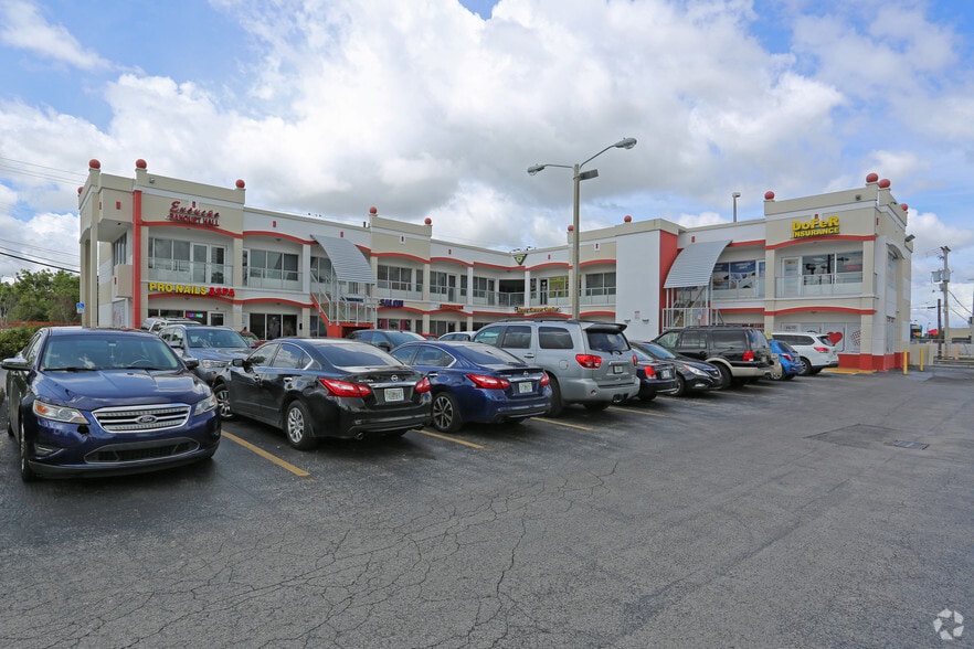 Primary Photo Of 4646-4698 W 4th Ave, Hialeah Storefront Retail Office For Sale