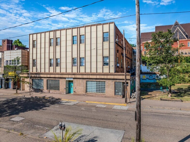 More Photos Of 723 Braddock Ave, Braddock Office For Sale