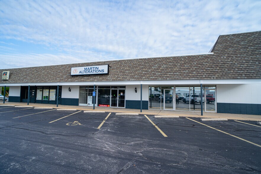 More Photos Of 3433-3455 S Campbell Ave, Springfield Medical For Lease