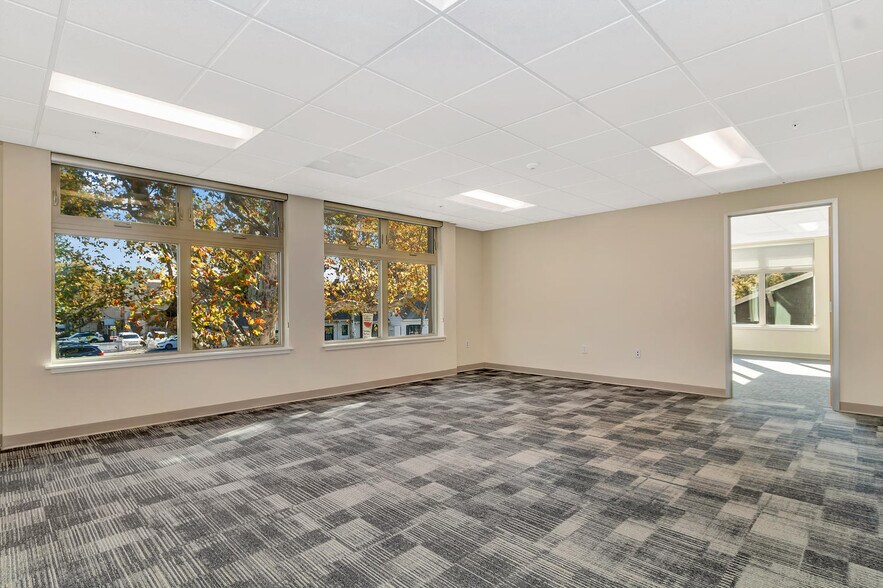 More Photos Of 215 C St, Davis Office Residential For Lease