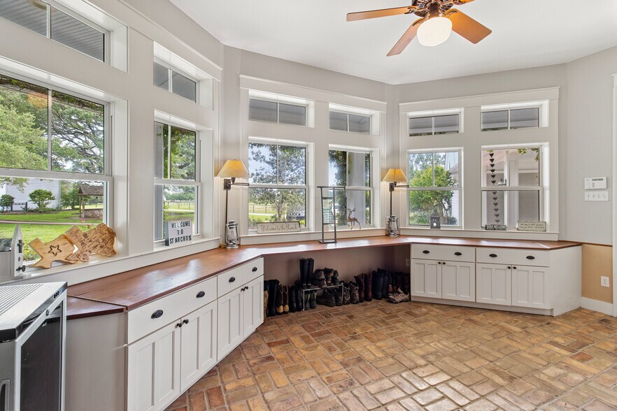 More Photos Of 1007 FM 390 E, Brenham Land For Sale