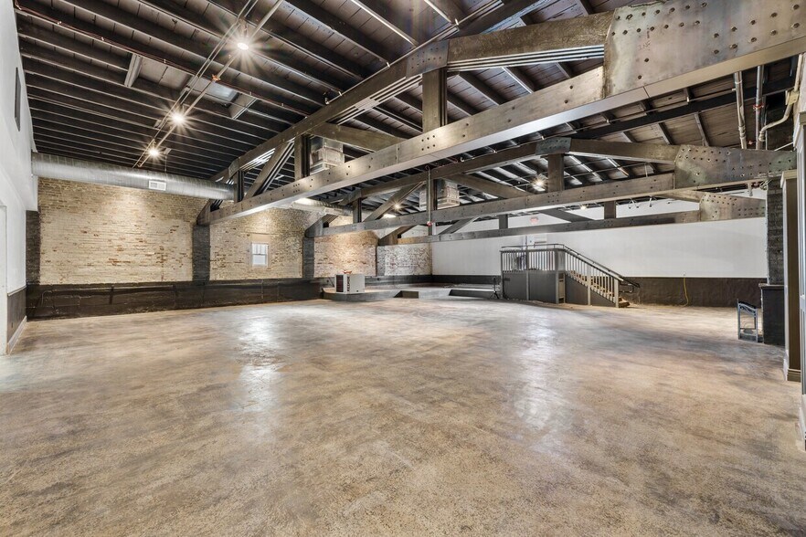 More Photos Of 333-339 Main St, Mead Storefront For Sale