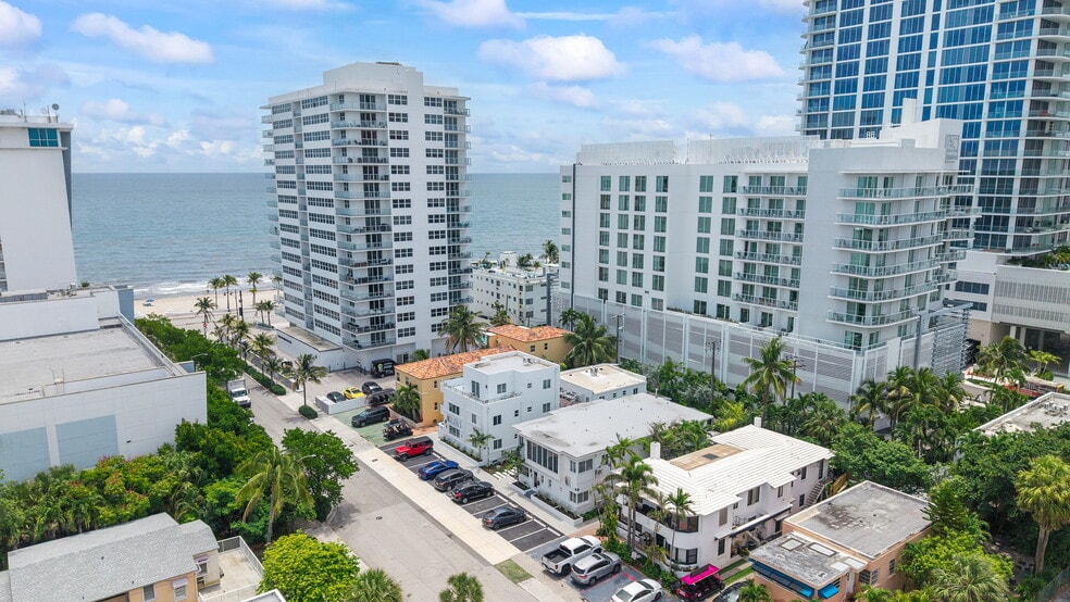 More Photos Of 3020-3024 Seville St, Fort Lauderdale Hotel For Sale