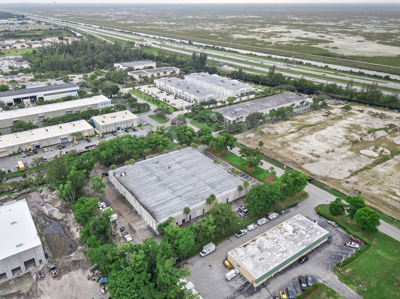 More Photos Of 3851 NW 126th Ave, Coral Springs Warehouse For Lease