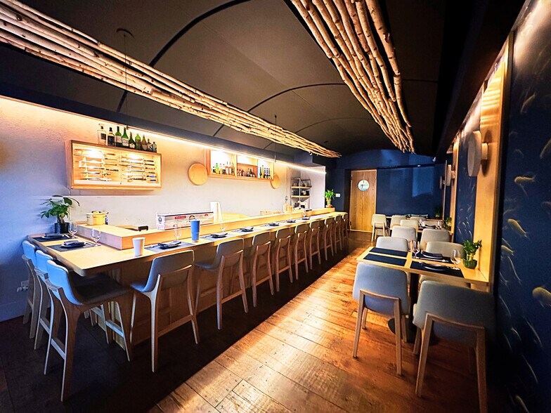More Photos Of 355 Greenwich Ave, Greenwich Restaurant For Lease