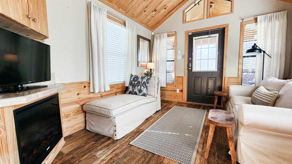 More Photos Of 300 Park Ave, Staples Apartments For Sale