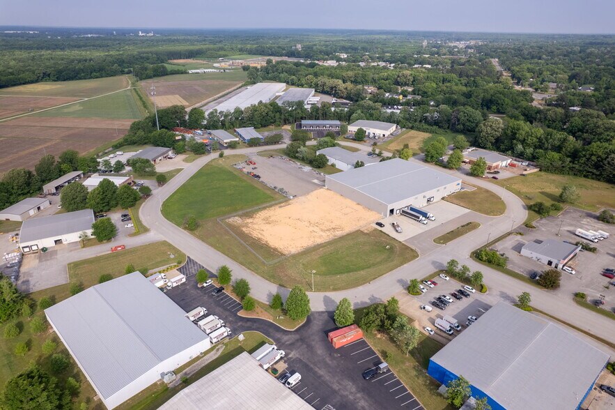 More Photos Of 176 Commerce Center Cir, Jackson Flex For Lease