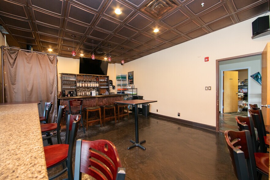 More Photos Of 740 N Broad St, Woodbury Land For Lease