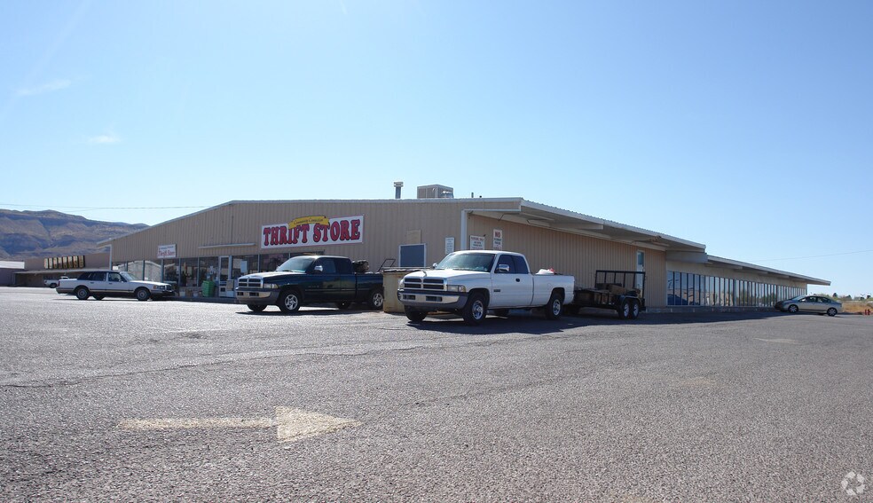 More Photos Of 700 E 1st St, Alamogordo Unknown For Lease